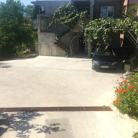Milmaris Apartments Tivat Dış mekan fotoğraf